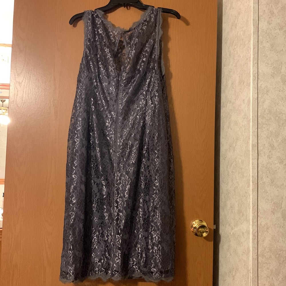 Dress - Picture 2 of 5